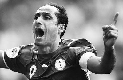 美记：鹈鹕球员和管理层认为威利·格林执教时，不严格约束锡安