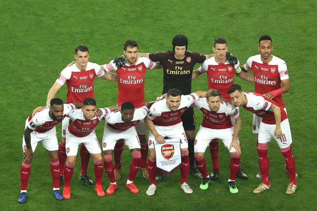 区制造犯规 区制造犯规